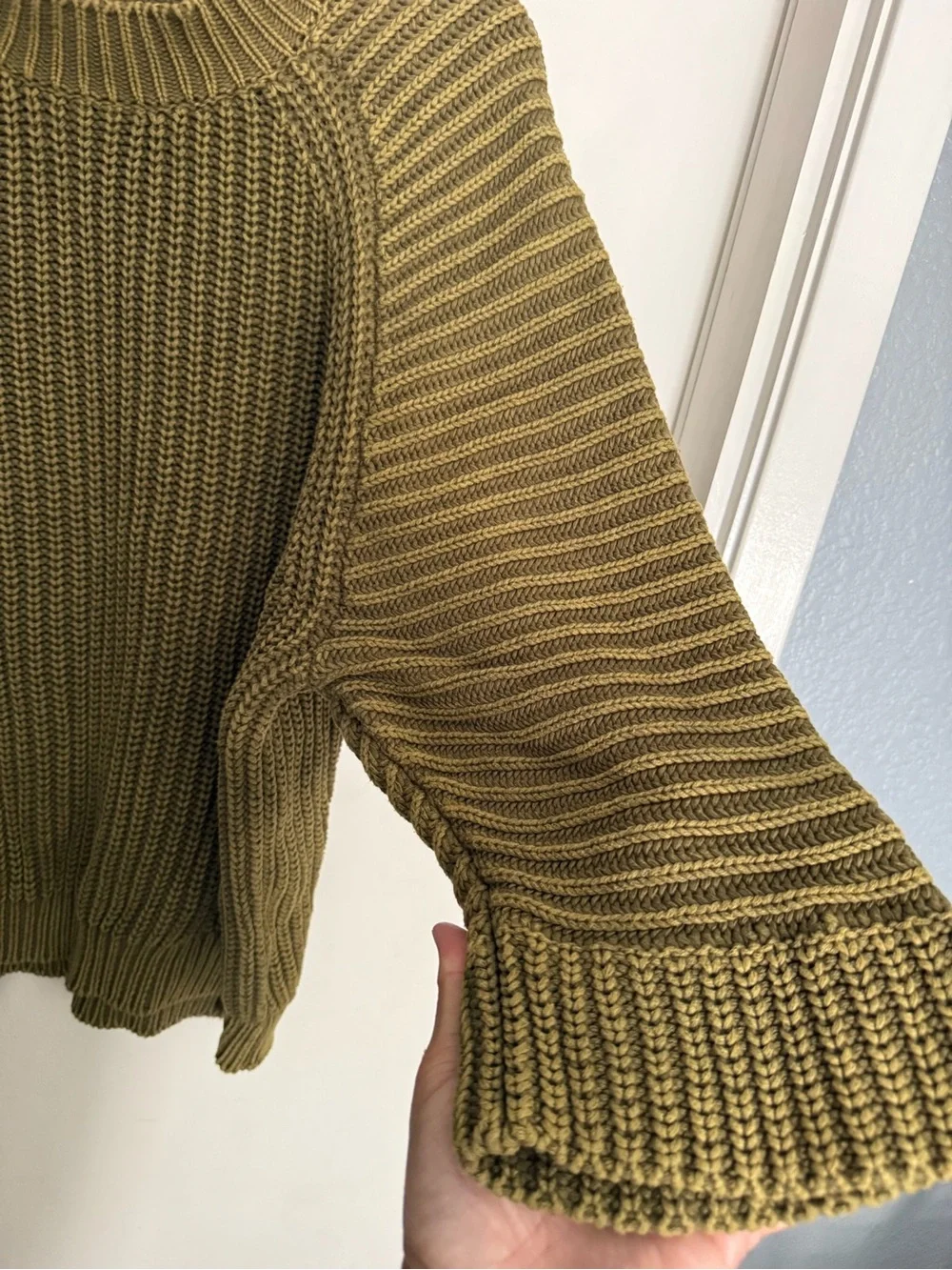 EUC Anthropologie Maeve Mackenzie chunky ribbed sweater Size Medium
